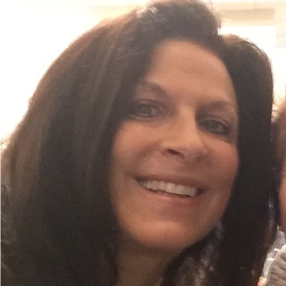 Meet your Posher, Karen - Picture 1 of 1